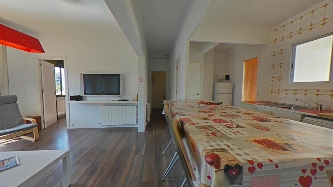Near Clot & Sagrada Familia Apartment บาร์เซโลนา ภายนอก รูปภาพ